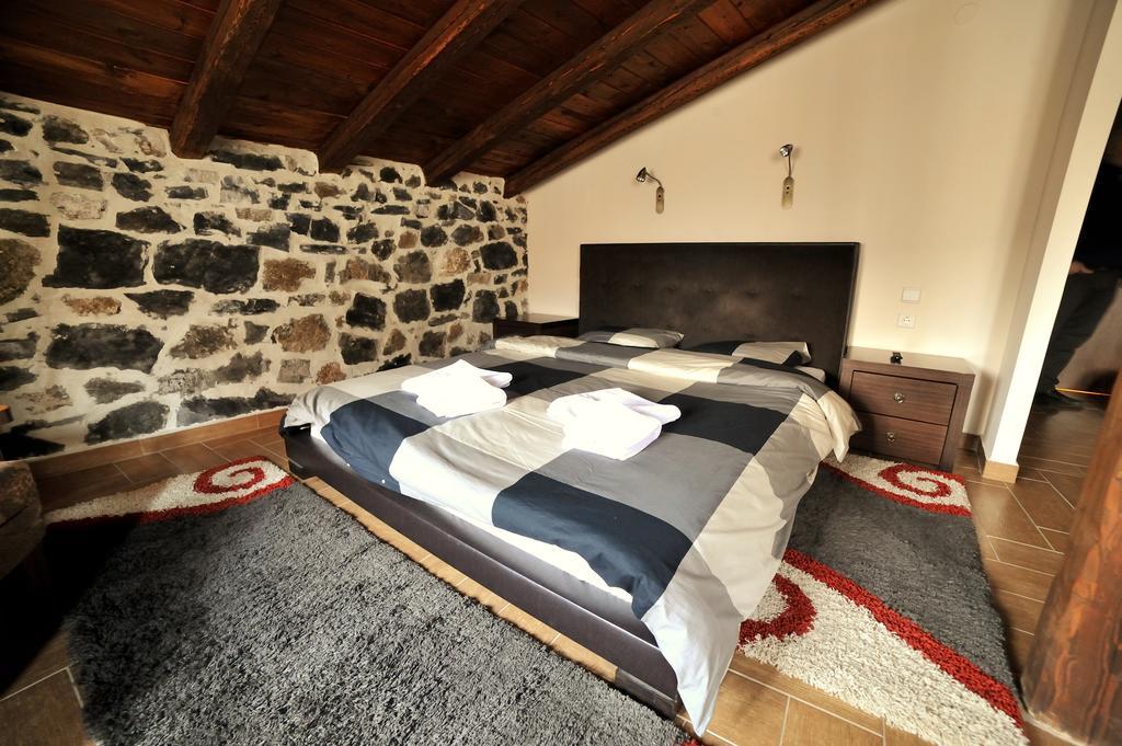 Guesthouse Papastoikou Палайос-Агиос-Атанасиос Экстерьер фото