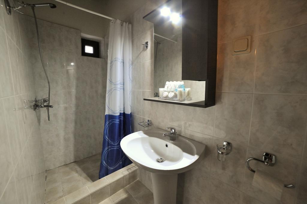 Guesthouse Papastoikou Палайос-Агиос-Атанасиос Экстерьер фото